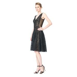 Tadashi Shoji Black Laser Cut Lace Sheath Dress Nude Lining S Small Cocktail